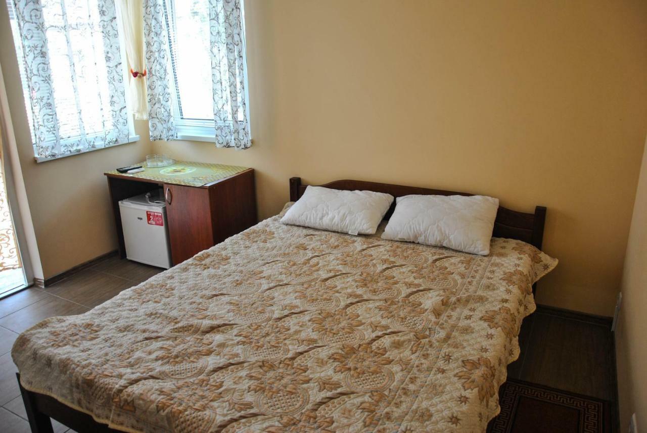 База Отдыха "Карпаты" Viktorivka Kültér fotó
